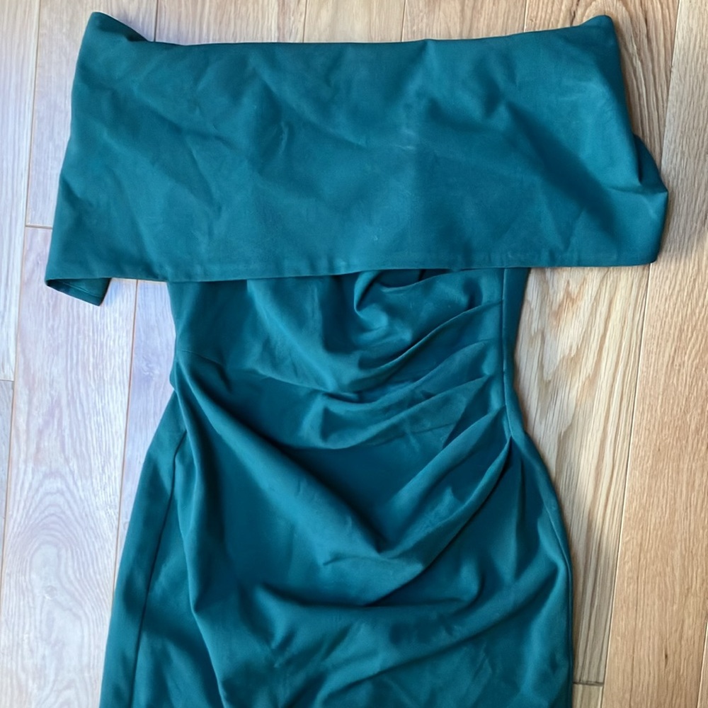 Vince Camuto off shoulder fitted sheath dress size 0 - Picture 3 of 6